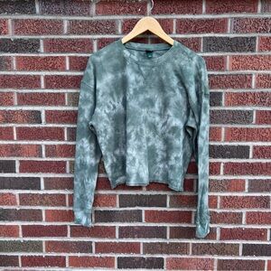 Wild Fable Olive Green and Cream Tie Dye Waffle Knit Long Sleeve Crop Top